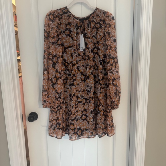 NWT SANCTUARY SHIRRED NECK MINI BABYDOLL DRESS Size XS - Picture 4 of 9